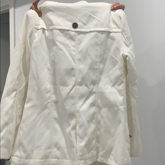 White Blazer Rue21 Women’s Medium - Picture 2 of 3